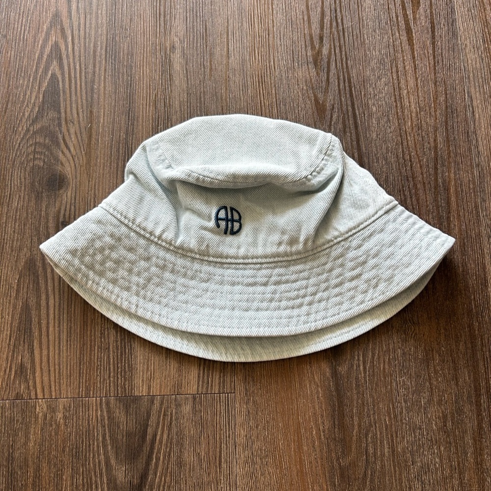ANINE BING WOMENS DENIMN LIGHT BLUE LOGO NICKS BUCKET HAT NWOT